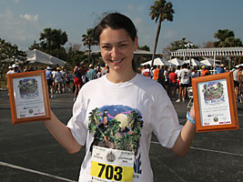 Alexandra Kosteniuk is a double winner at the 2005 Lighthouse Run